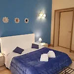 Sicily Luxury Couette-café