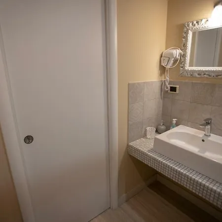 فندق مبيت وإفطار Sicily Luxury 4*