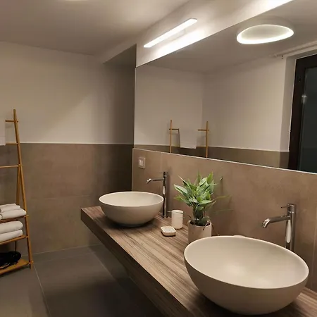 Alojamento de Acomodação e Pequeno-almoço Sicily Luxury 4*