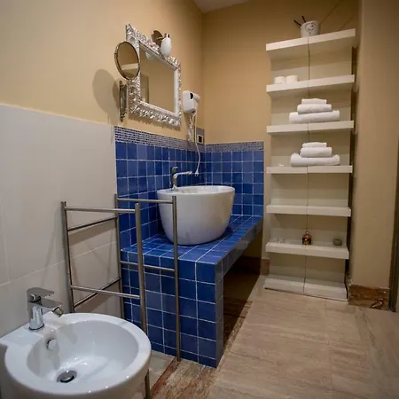 Sicily Luxury Couette-café