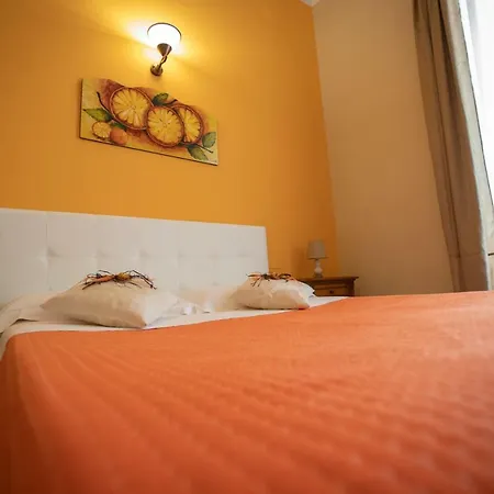 Sicily Luxury Couette-café Catane